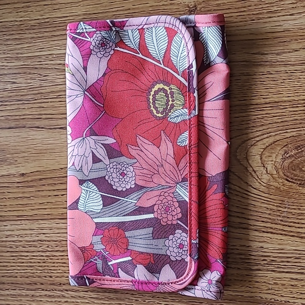 Vera Bradley Lighten Up Cosmetic Case in Bohemian Blooms